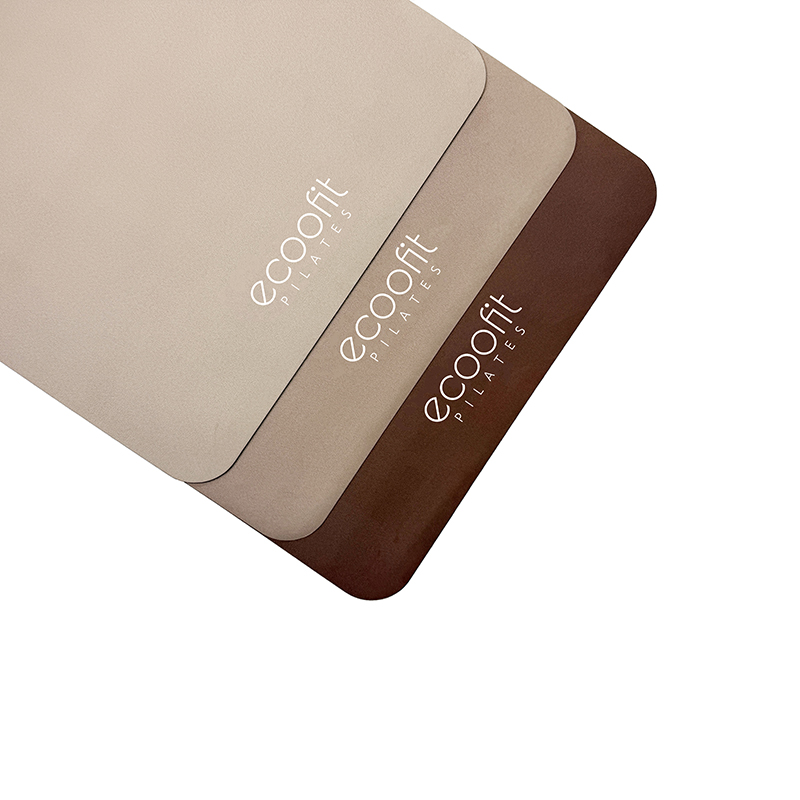 Beige Brown Chocolate Folding Soft Non Slip Custom Microfiber Suede Cover Towel Pilates Reformer Mat With Suede Bag